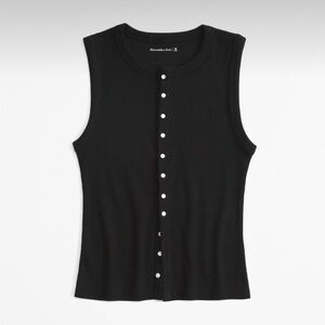 NWT Abercrombie & Fitch Rib Crew Button Up Top | Black | Medium